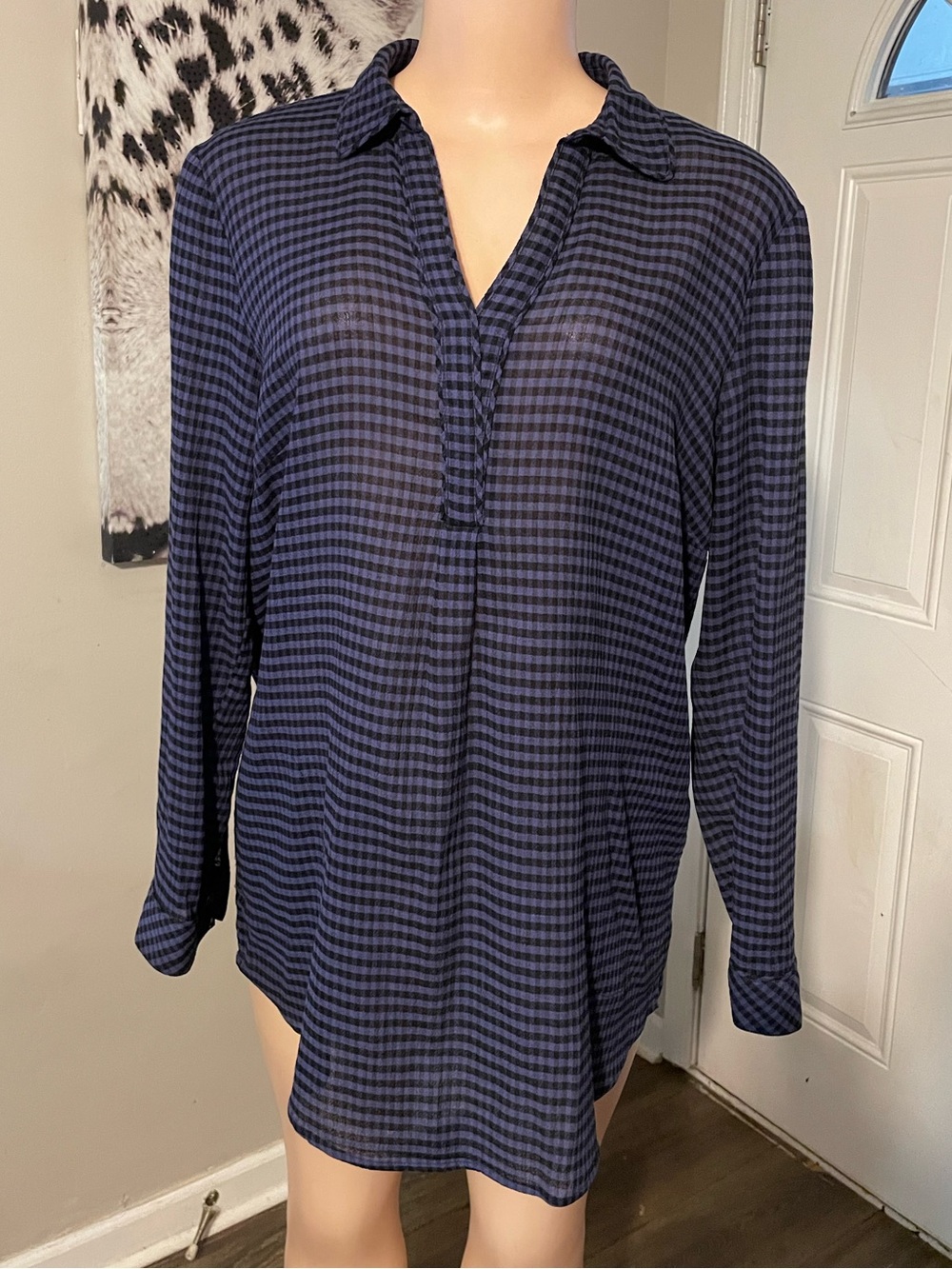 J Jill Gingham plaid tunic blouse Checked Long Sleeve button down Small comfort